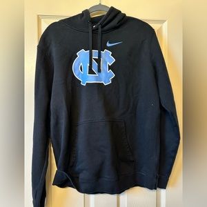 Nike University of North Carolina fleece hoodie, size large
